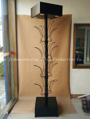 L700 মিমি ডাব্লু 700 মিমি গাড়ী এক্সেসরিজ ডিসপ্লে রাক, হেলমেট ডিসপ্লে হুকের সাথে দাঁড়িয়েছে