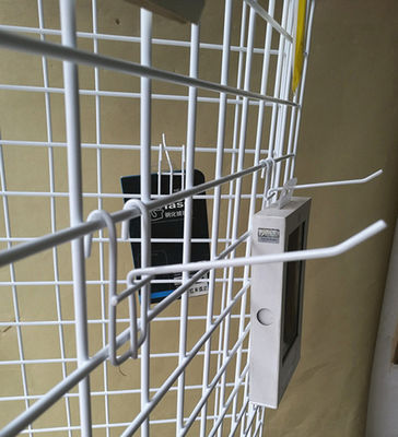 কাস্টারগুলির সাথে তিন পার্শ্বযুক্ত L650 মিমি এইচ 1828 মিমি স্পোর্টস সরঞ্জাম স্টোরেজ র্যাক
